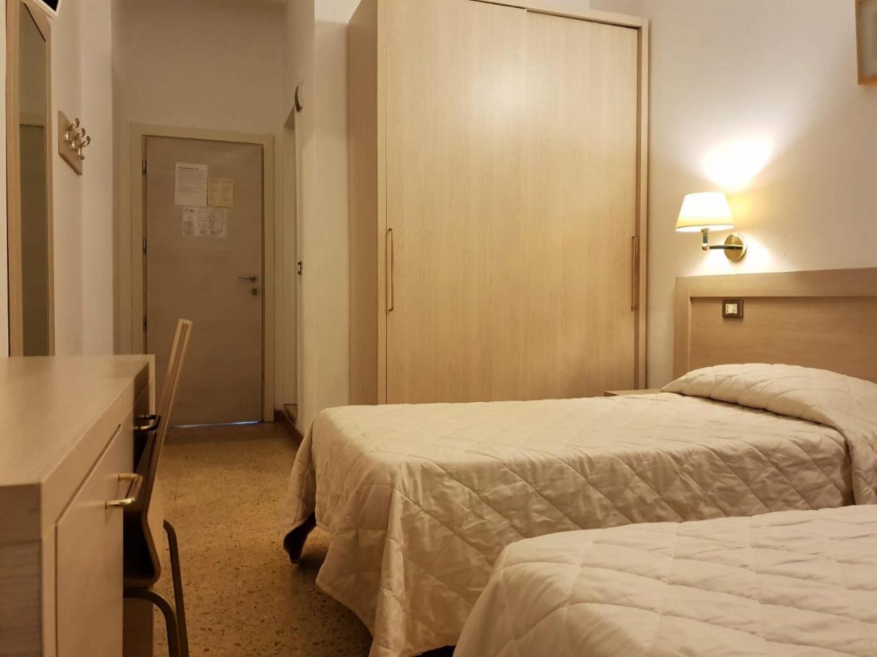 Hotel Riva Rimini Zewnętrze zdjęcie